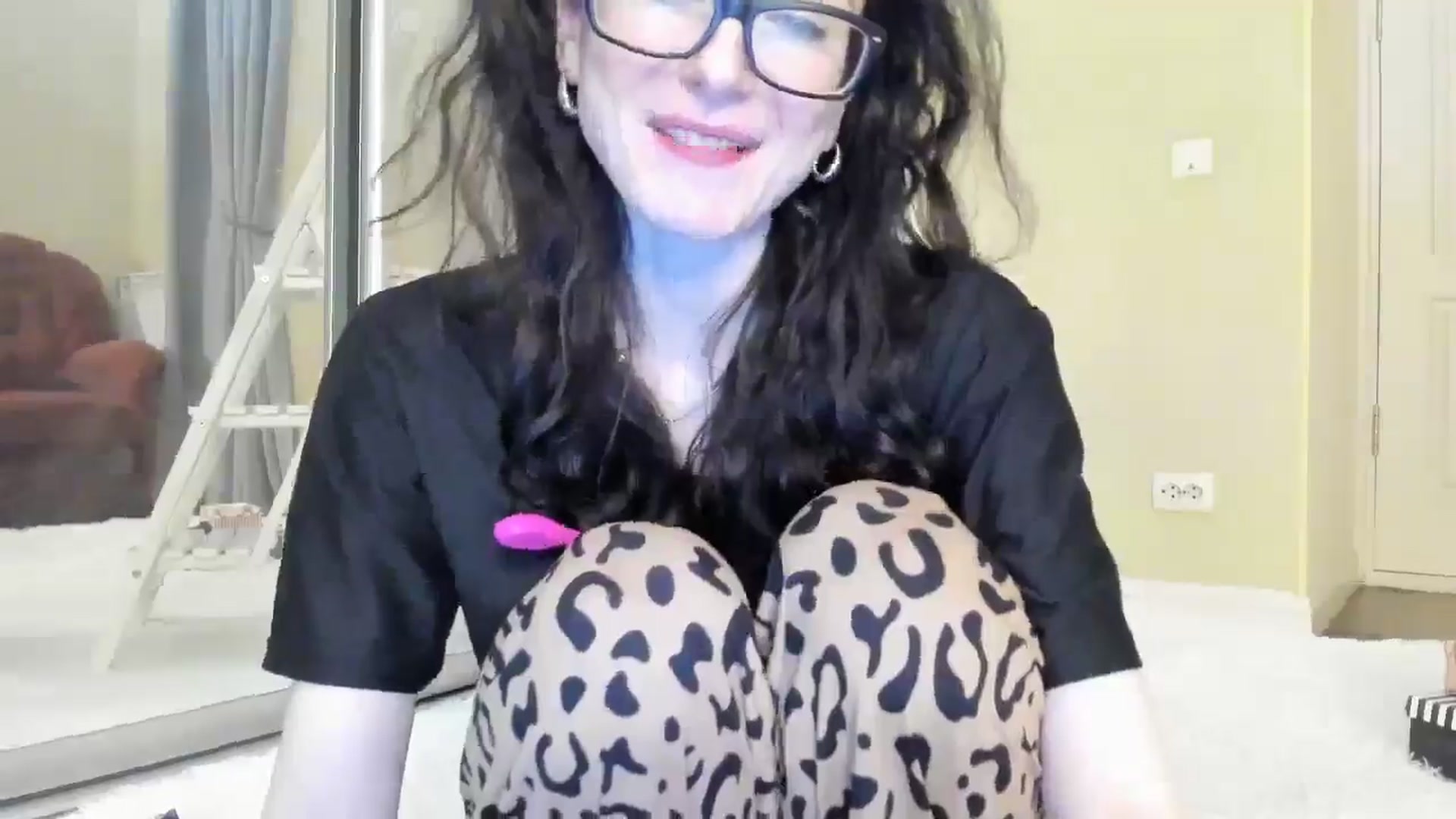 Gallery image thumbnail from Baby_Jewel's myfreecams stream on, 04/13/2025, 16:02 image 19 of 20