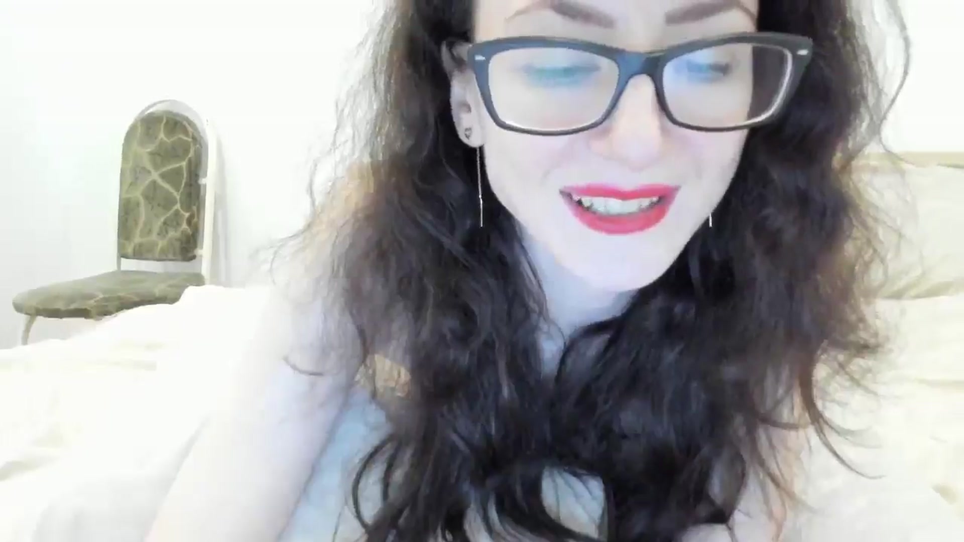 Gallery image thumbnail from Baby_Jewel's myfreecams stream on, 04/19/2025, 15:43 image 8 of 20