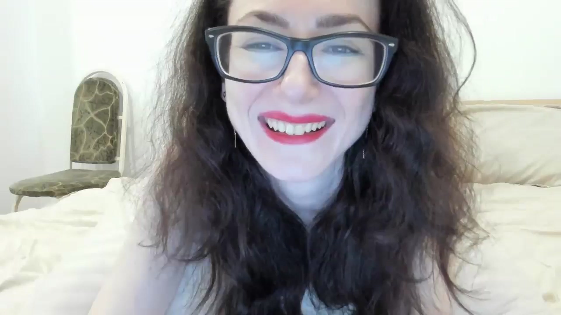 Gallery image thumbnail from Baby_Jewel's myfreecams stream on, 04/19/2025, 15:43 image 18 of 20
