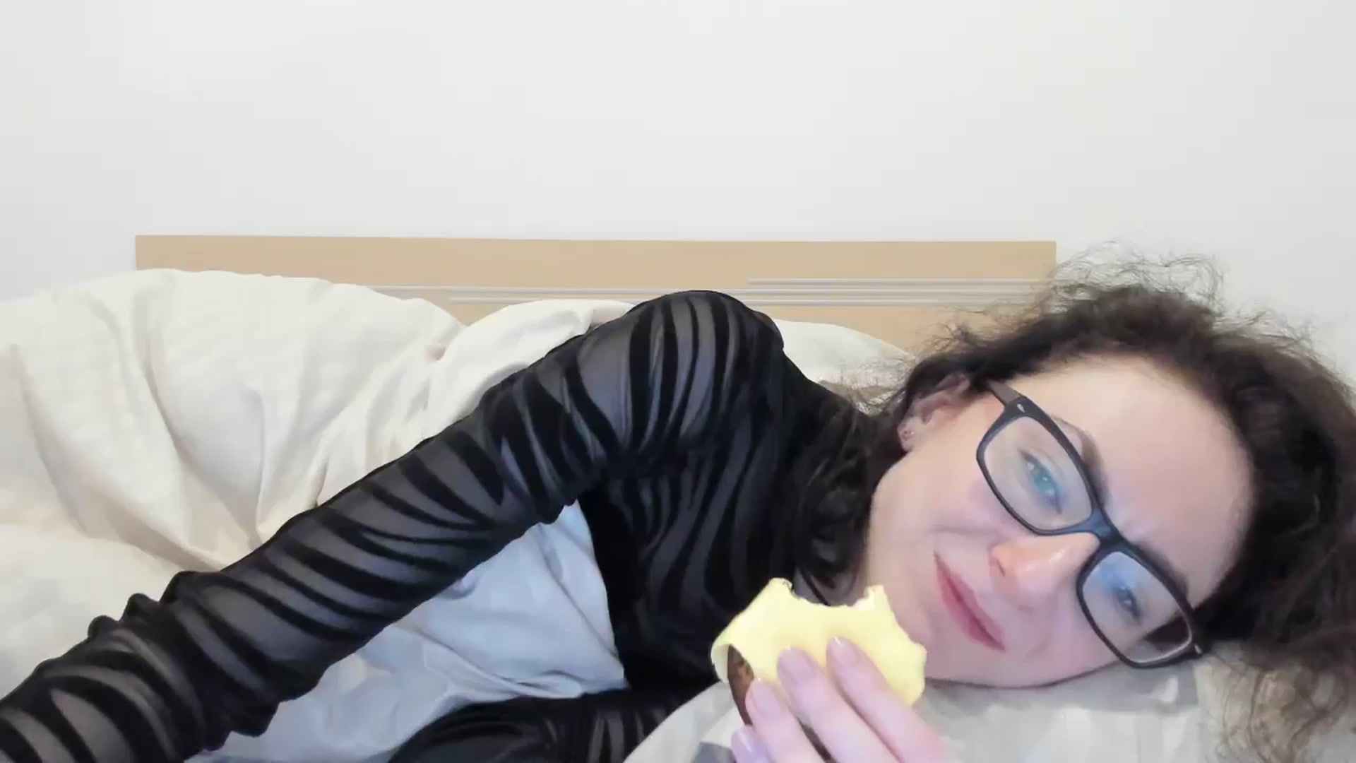 Gallery image thumbnail from Baby_Jewel's myfreecams stream on, 04/20/2025, 15:19 image 2 of 20