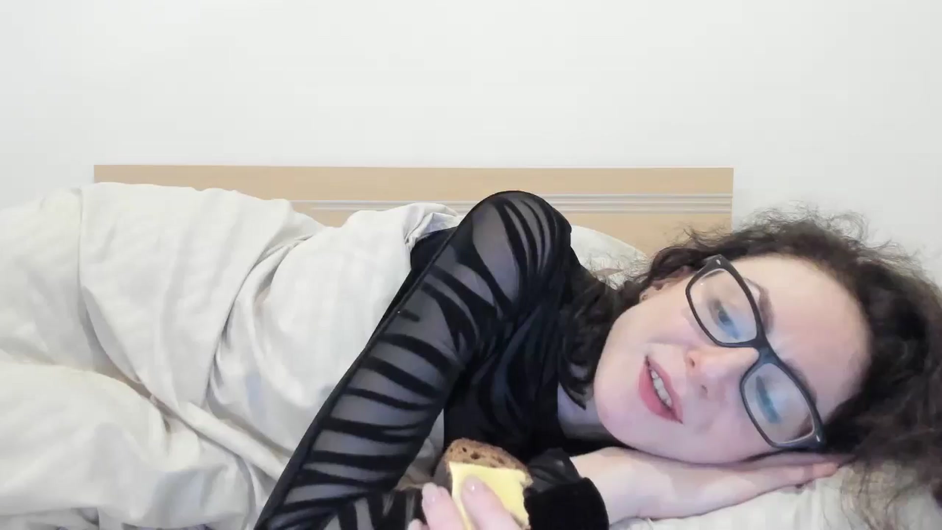 Gallery image thumbnail from Baby_Jewel's myfreecams stream on, 04/20/2025, 15:19 image 3 of 20