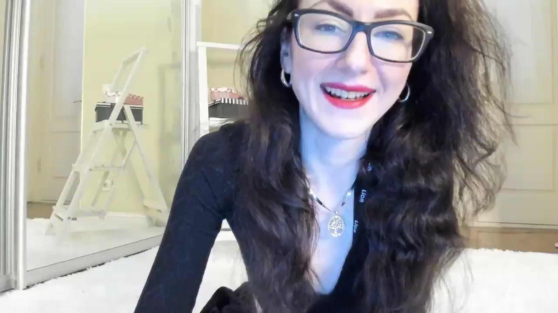 Gallery image thumbnail from Baby_Jewel's myfreecams stream on, 04/22/2025, 10:16 image 9 of 20