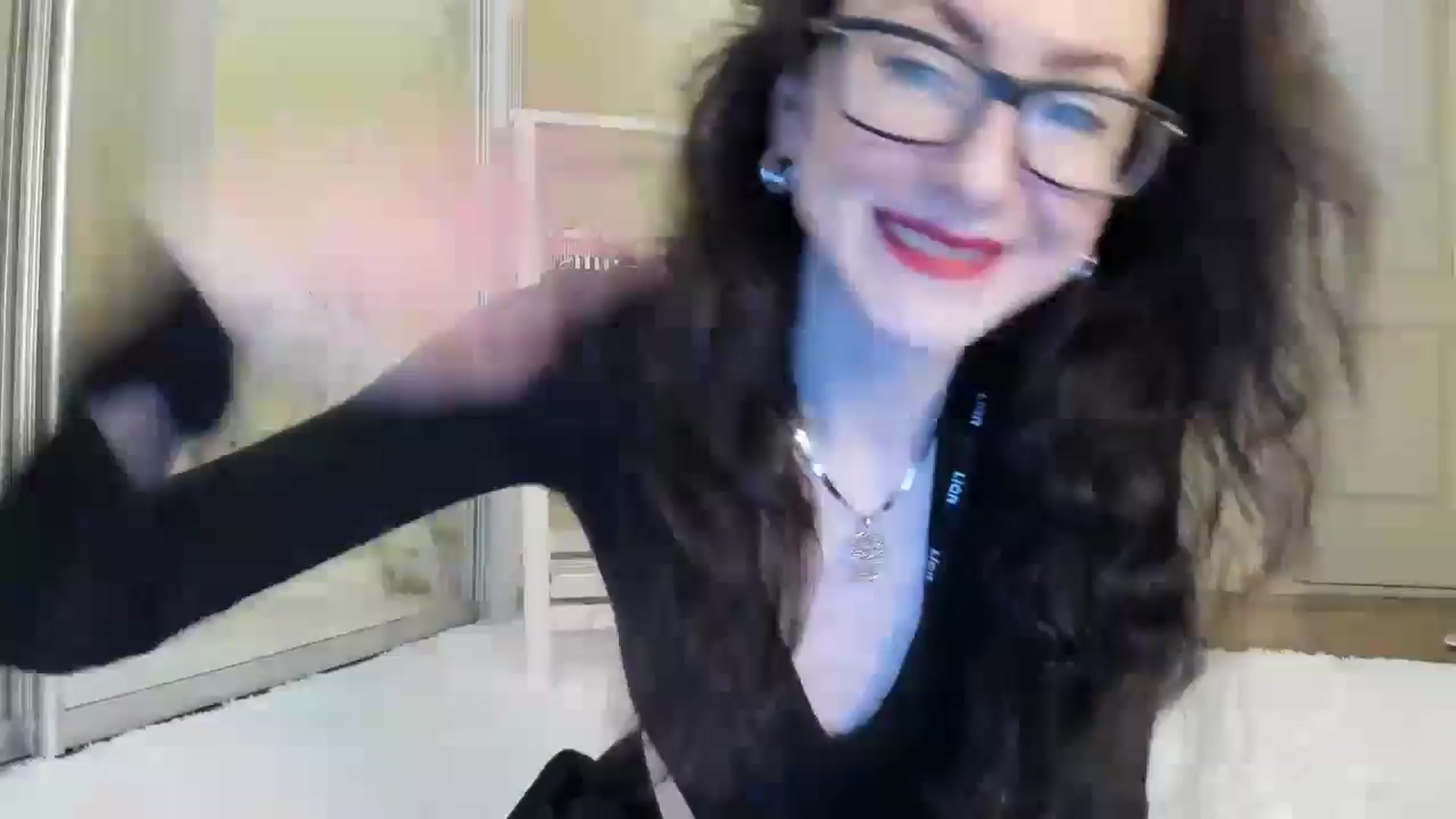 Gallery image thumbnail from Baby_Jewel's myfreecams stream on, 04/22/2025, 10:16 image 7 of 20