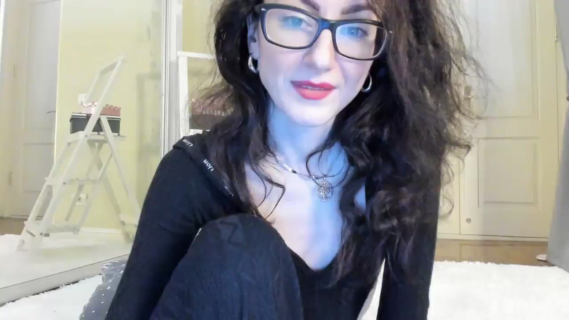 Gallery image thumbnail from Baby_Jewel's myfreecams stream on, 04/22/2025, 11:44 image 5 of 20
