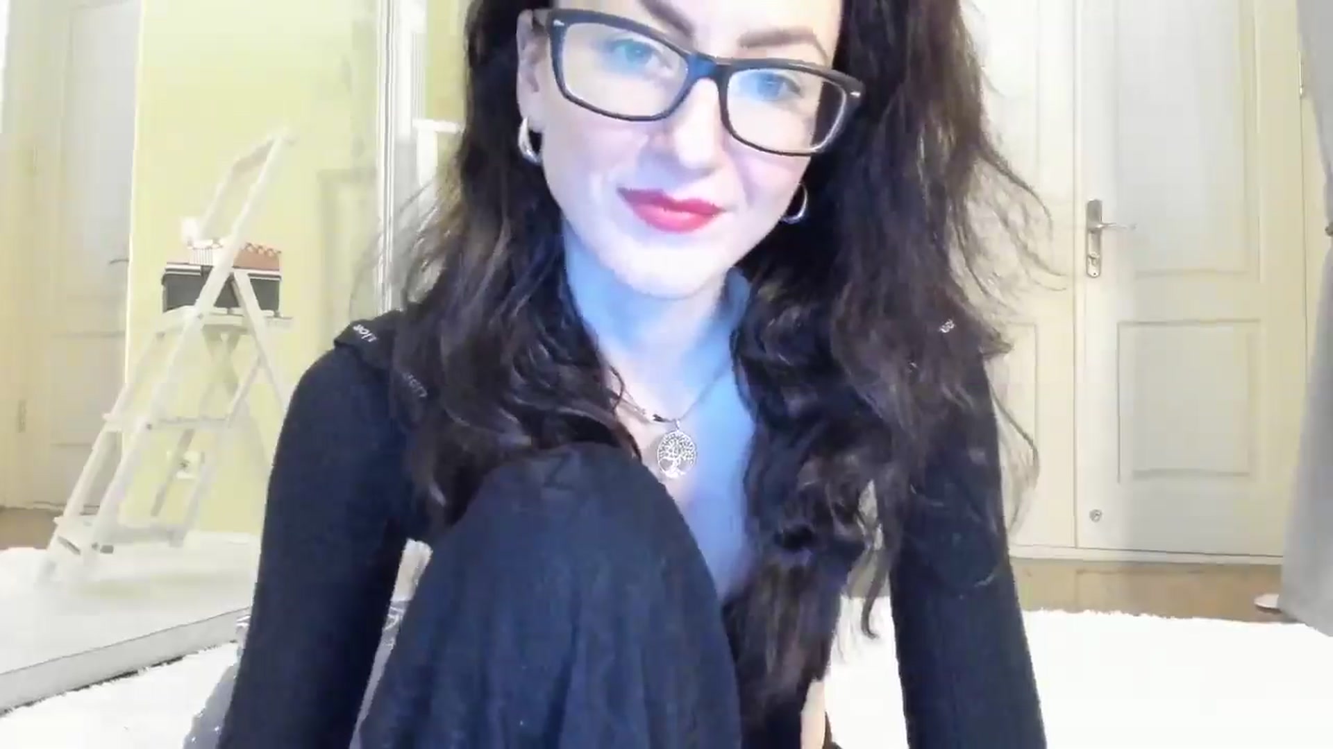 Gallery image thumbnail from Baby_Jewel's myfreecams stream on, 04/22/2025, 11:44 image 11 of 20