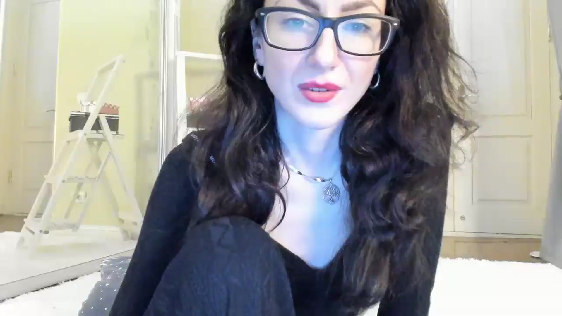 Gallery image thumbnail from Baby_Jewel's myfreecams stream on, 04/22/2025, 11:44 image 7 of 20