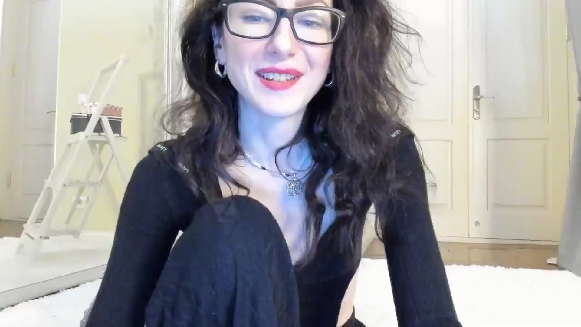 Gallery image thumbnail from Baby_Jewel's myfreecams stream on, 04/22/2025, 11:44 image 2 of 20