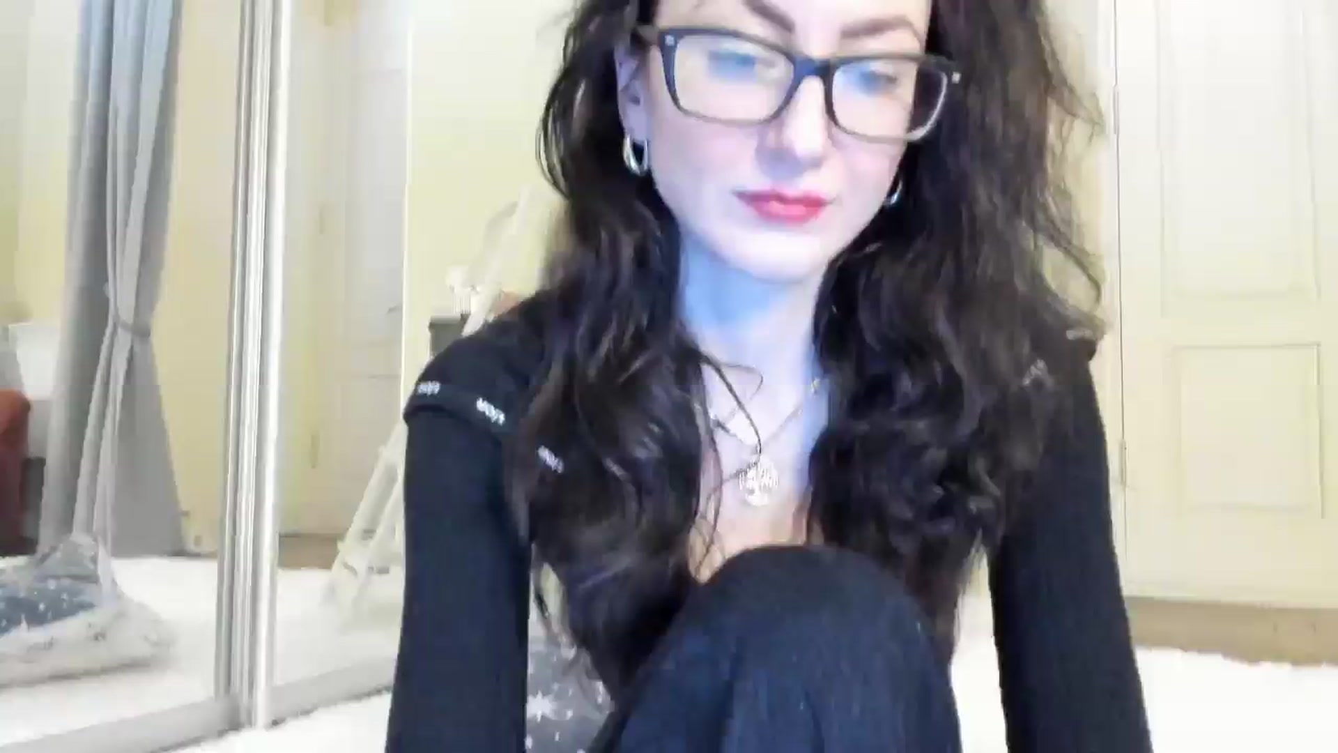 Gallery image thumbnail from Baby_Jewel's myfreecams stream on, 04/22/2025, 12:45 image 4 of 20