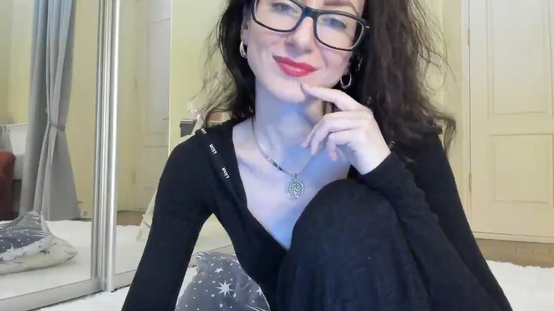Gallery image thumbnail from Baby_Jewel's myfreecams stream on, 04/22/2025, 12:45 image 20 of 20