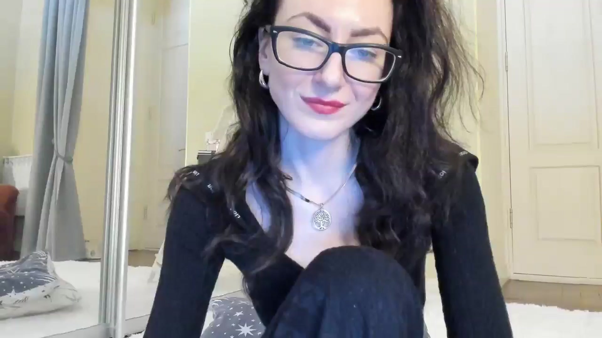 Gallery image thumbnail from Baby_Jewel's myfreecams stream on, 04/22/2025, 12:45 image 10 of 20