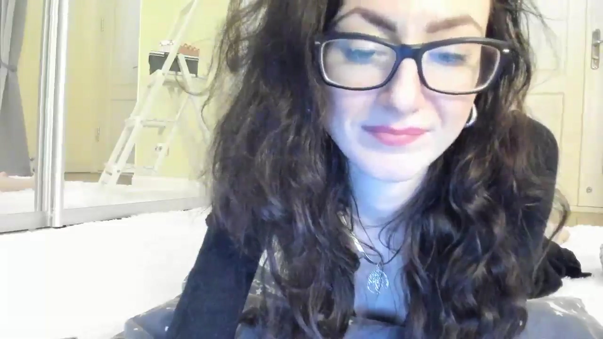 Gallery image thumbnail from Baby_Jewel's myfreecams stream on, 04/22/2025, 15:16 image 15 of 20