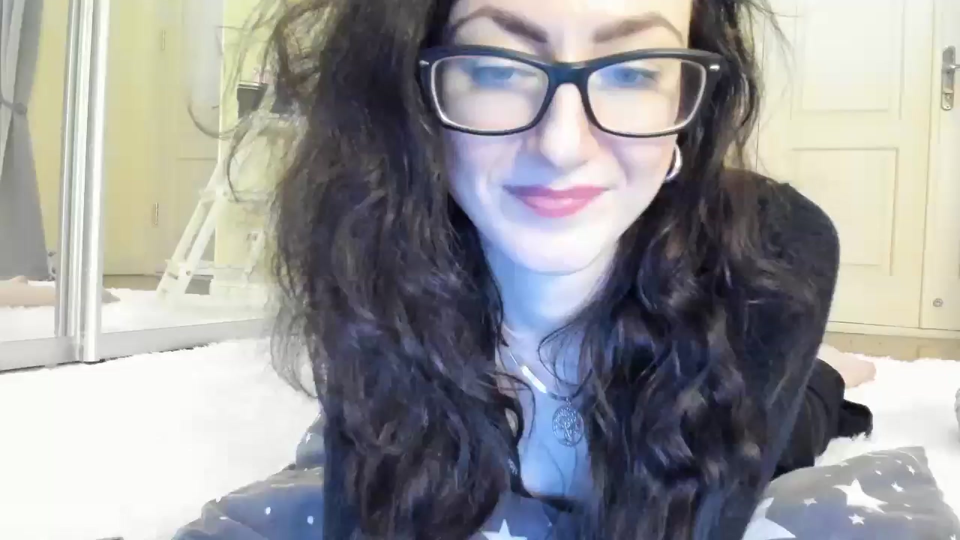 Gallery image thumbnail from Baby_Jewel's myfreecams stream on, 04/22/2025, 15:16 image 16 of 20