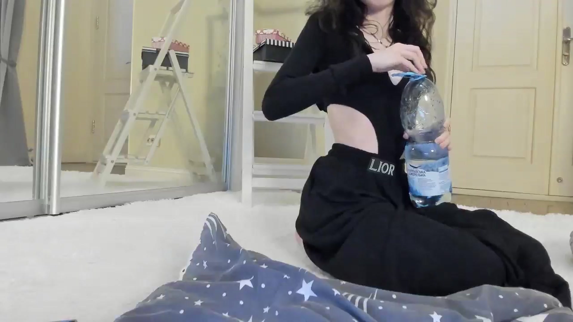 Gallery image thumbnail from Baby_Jewel's myfreecams stream on, 04/22/2025, 15:16 image 3 of 20