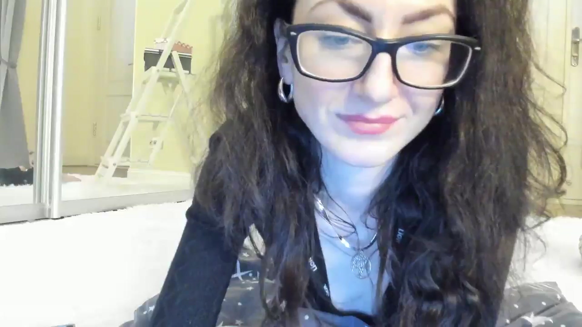 Gallery image thumbnail from Baby_Jewel's myfreecams stream on, 04/22/2025, 15:16 image 6 of 20