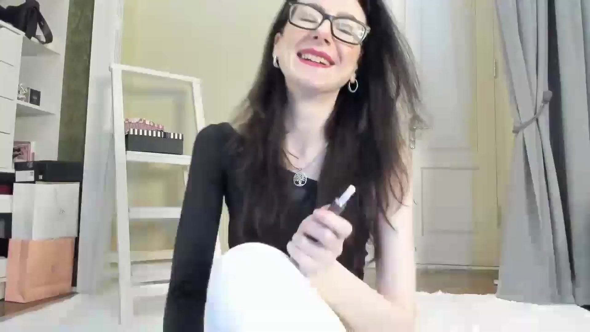 Gallery image thumbnail from Baby_Jewel's myfreecams stream on, 04/24/2025, 10:30 image 1 of 20