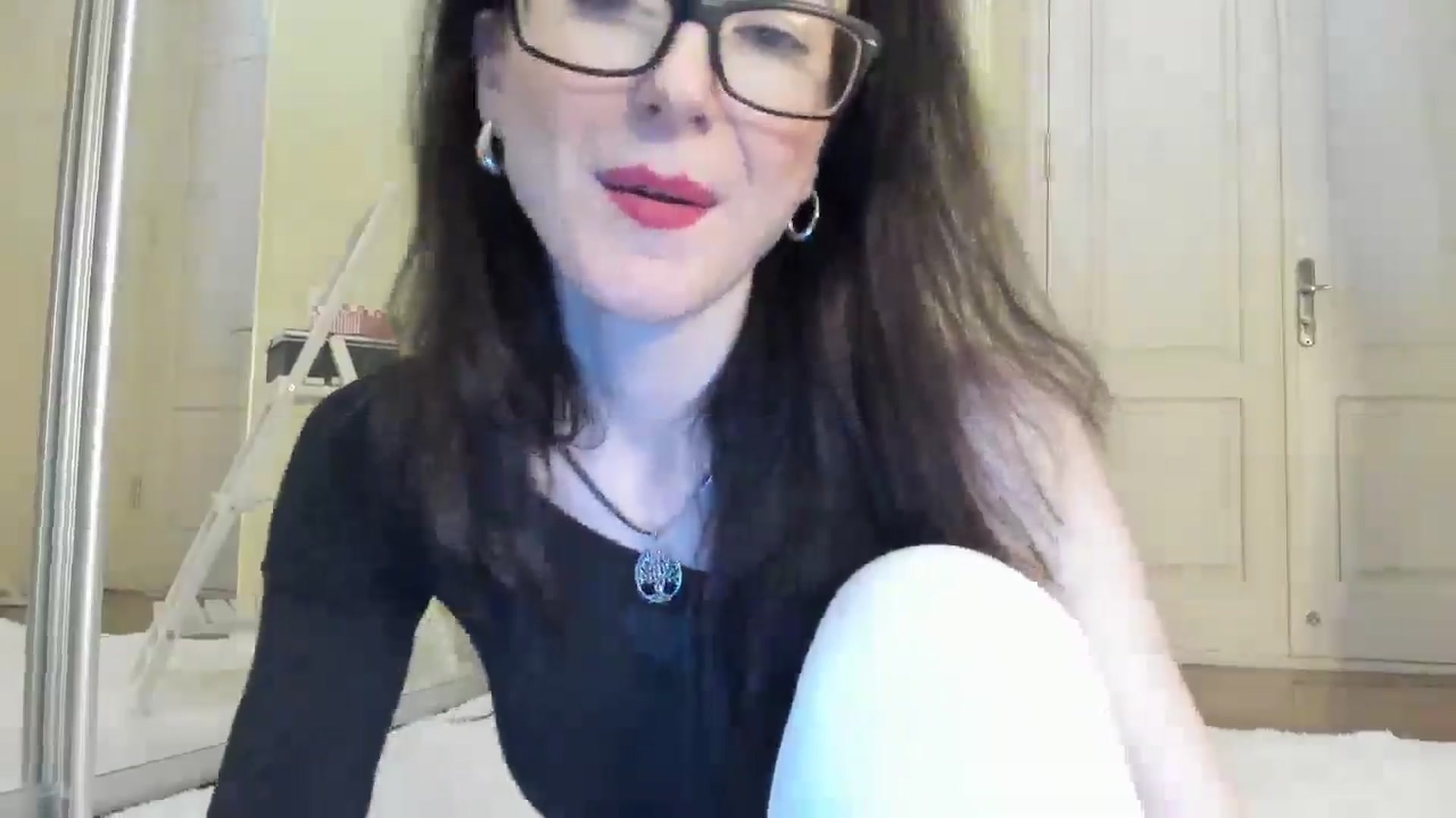 Gallery image thumbnail from Baby_Jewel's myfreecams stream on, 04/24/2025, 13:22 image 16 of 20