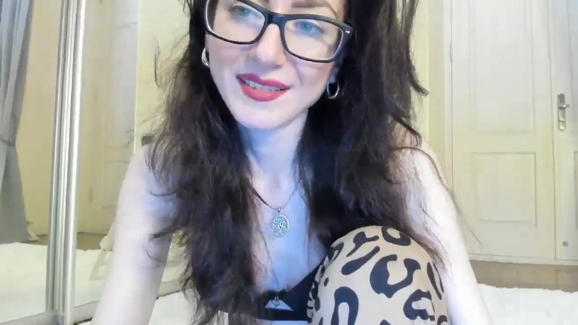 Gallery image thumbnail from Baby_Jewel's myfreecams stream on, 04/26/2025, 13:29 image 13 of 20