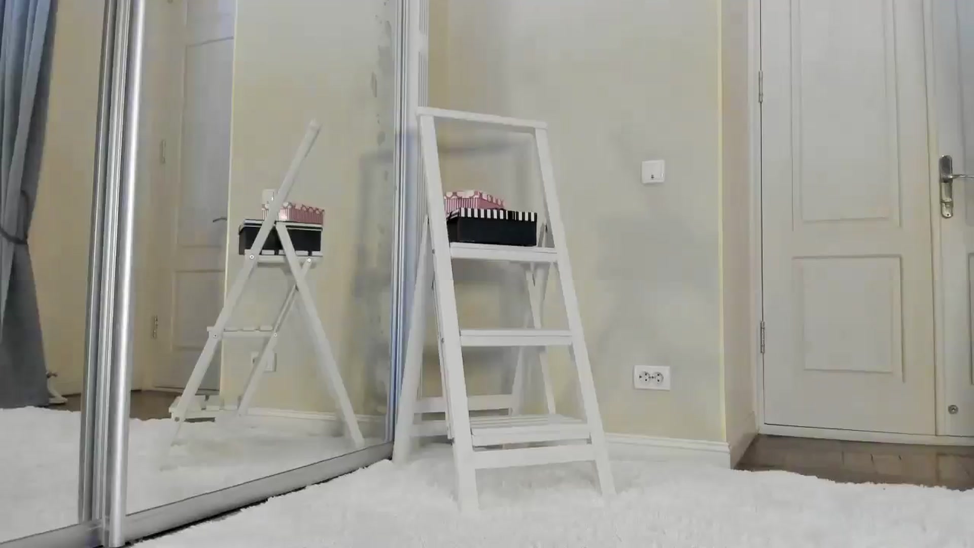 Gallery image thumbnail from Baby_Jewel's myfreecams stream on, 04/26/2025, 13:29 image 9 of 20