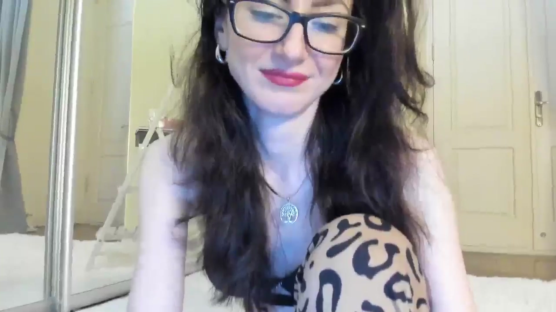 Gallery image thumbnail from Baby_Jewel's myfreecams stream on, 04/26/2025, 13:29 image 14 of 20