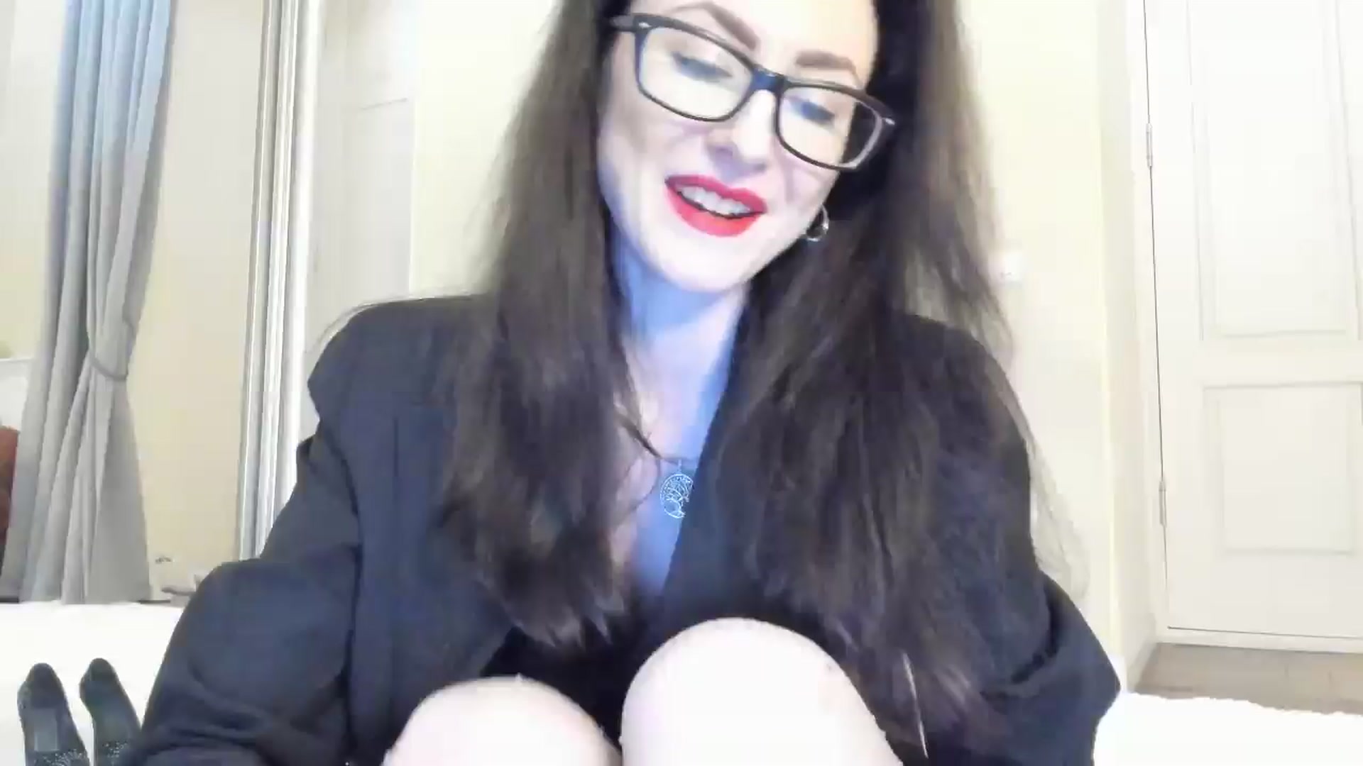 Gallery image thumbnail from Baby_Jewel's myfreecams stream on, 04/27/2025, 15:04 image 2 of 20