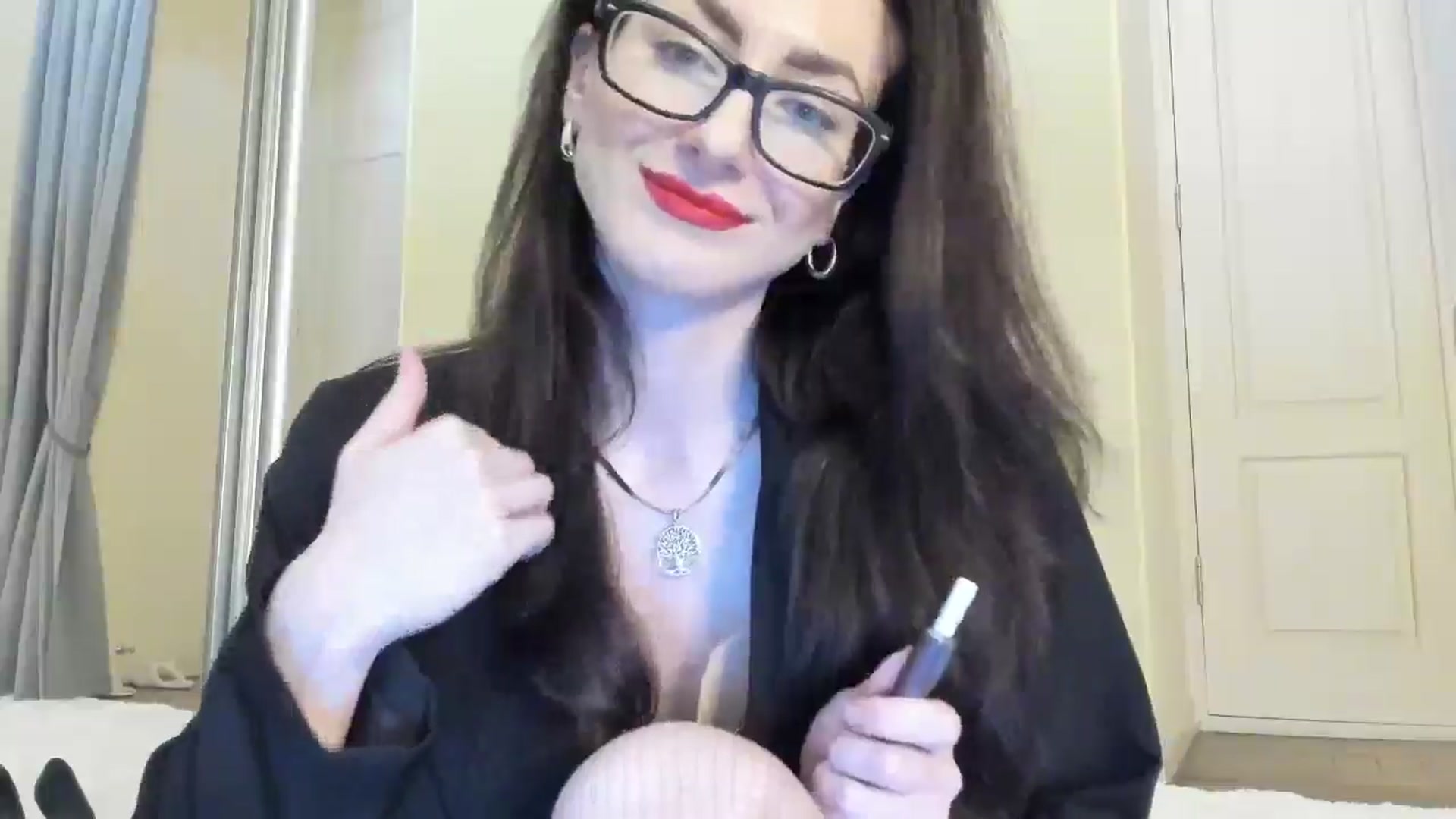 Gallery image thumbnail from Baby_Jewel's myfreecams stream on, 04/27/2025, 15:04 image 4 of 20