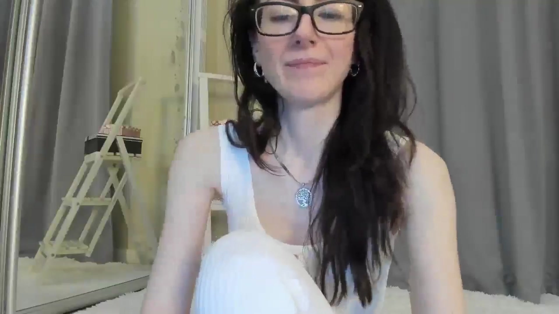 Gallery image thumbnail from Baby_Jewel's myfreecams stream on, 04/29/2025, 12:15 image 8 of 20