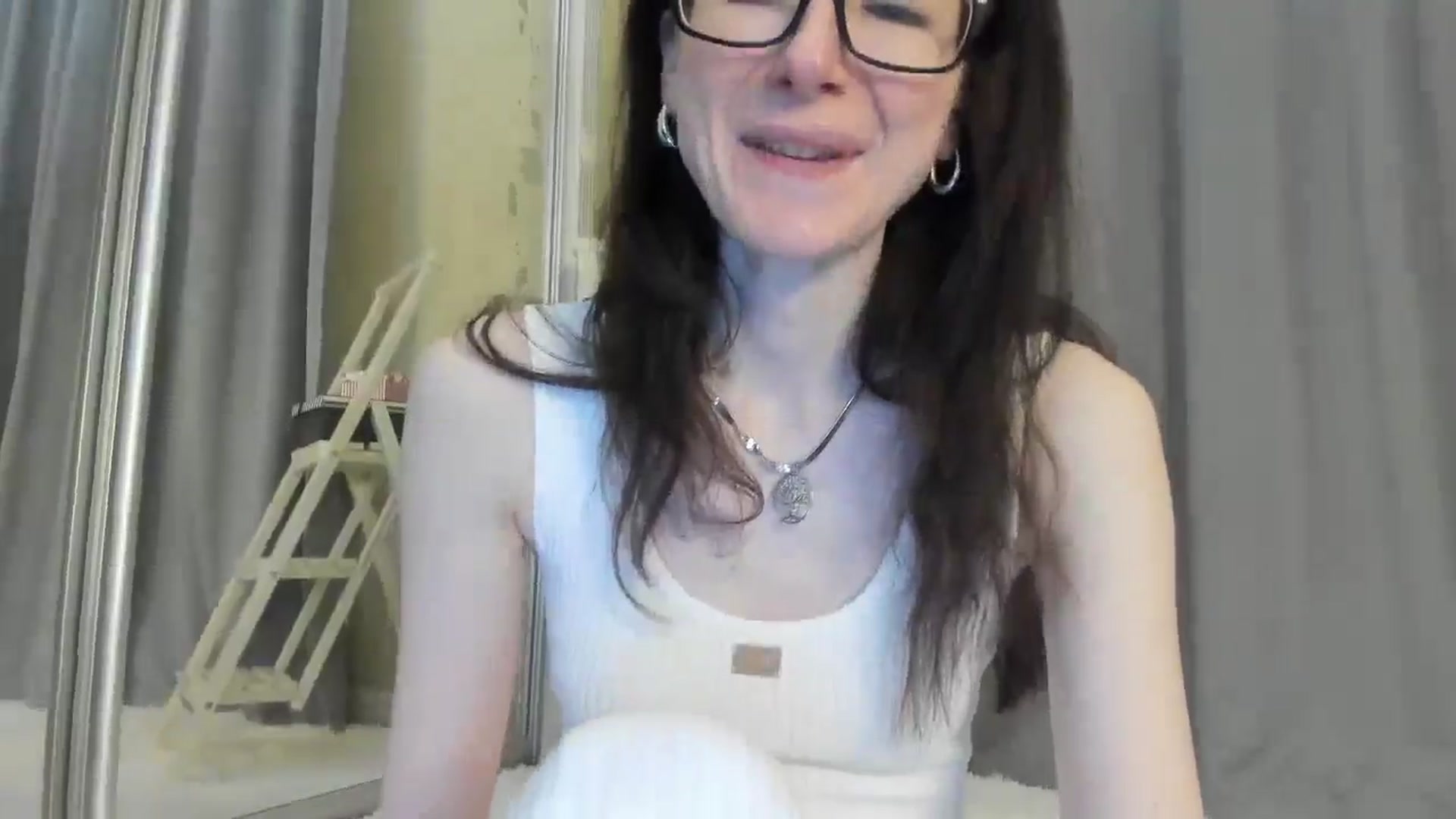 Gallery image thumbnail from Baby_Jewel's myfreecams stream on, 04/29/2025, 13:13 image 6 of 20