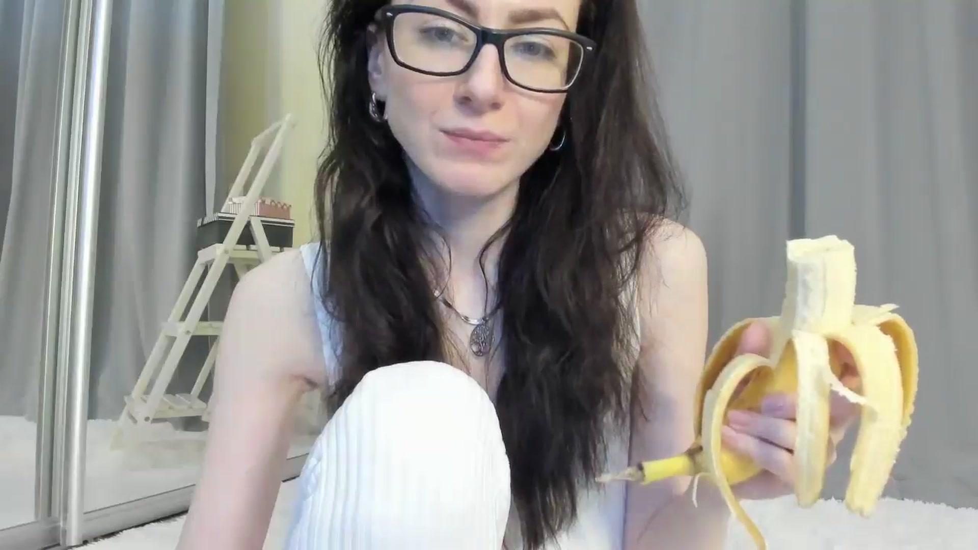 Gallery image thumbnail from Baby_Jewel's myfreecams stream on, 04/29/2025, 13:13 image 10 of 20