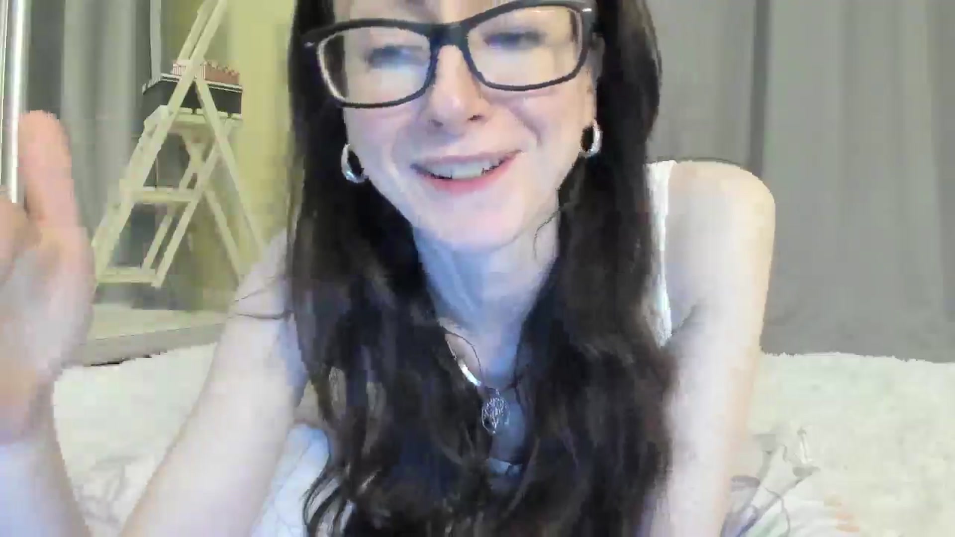 Gallery image thumbnail from Baby_Jewel's myfreecams stream on, 04/29/2025, 15:30 image 15 of 20