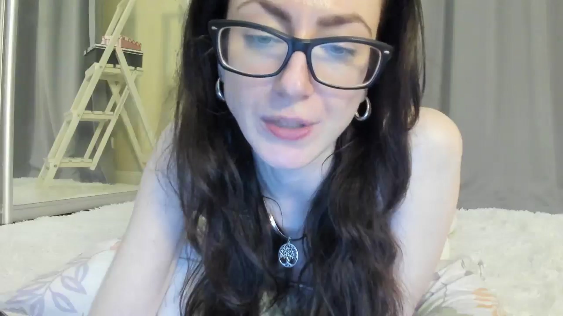 Gallery image thumbnail from Baby_Jewel's myfreecams stream on, 04/29/2025, 15:30 image 18 of 20