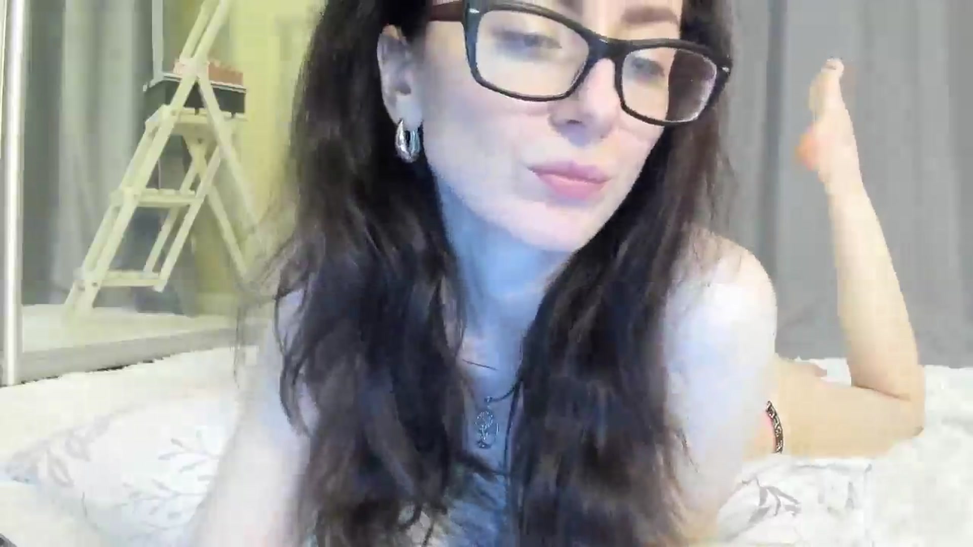 Gallery image thumbnail from Baby_Jewel's myfreecams stream on, 04/29/2025, 15:30 image 9 of 20