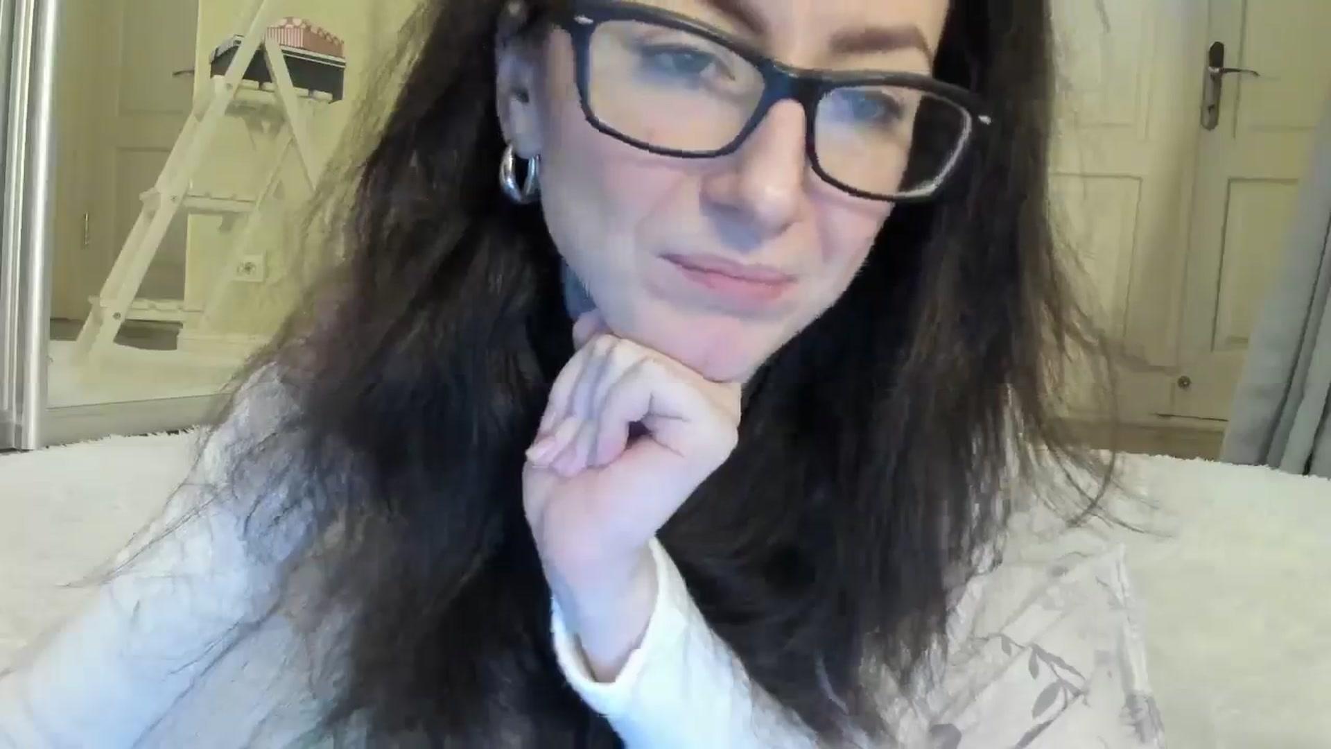 Gallery image thumbnail from Baby_Jewel's myfreecams stream on, 05/01/2025, 13:16 image 2 of 20
