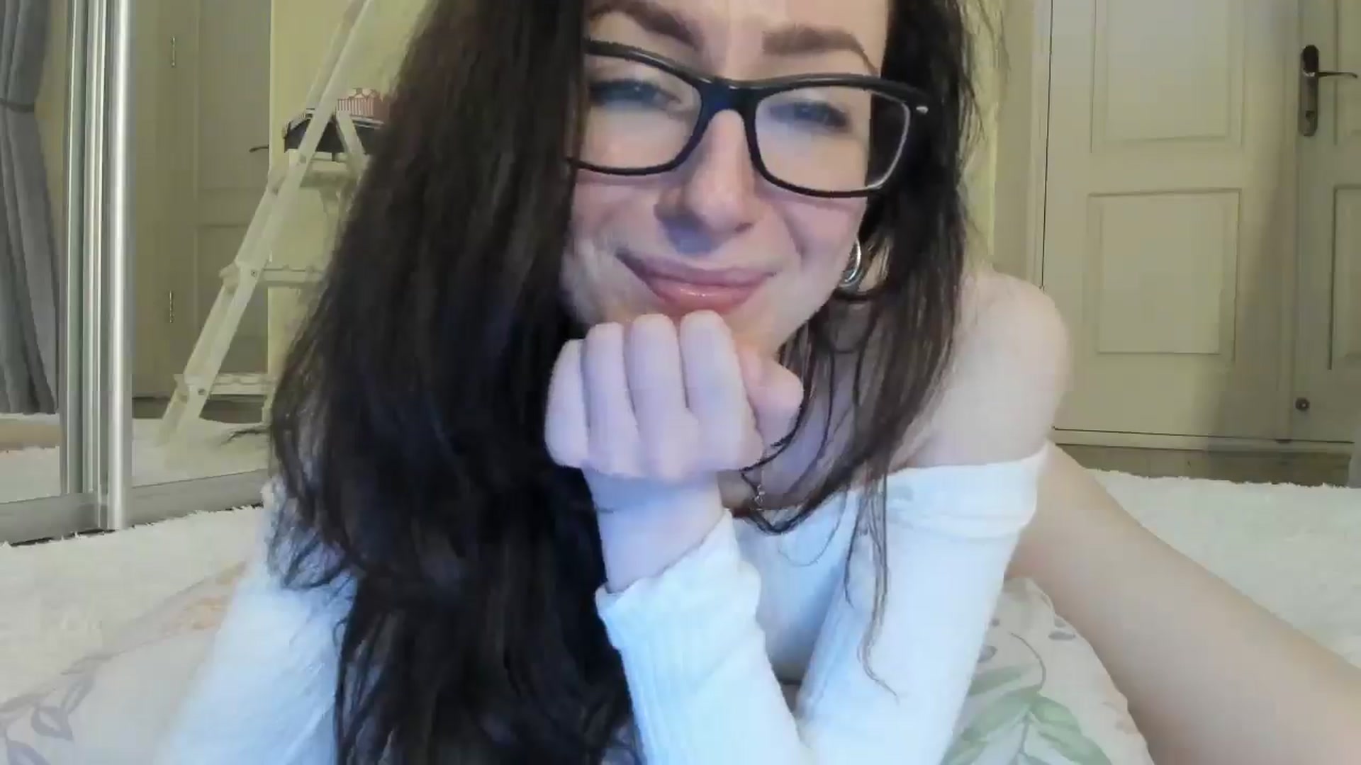 Gallery image thumbnail from Baby_Jewel's myfreecams stream on, 05/01/2025, 13:16 image 18 of 20
