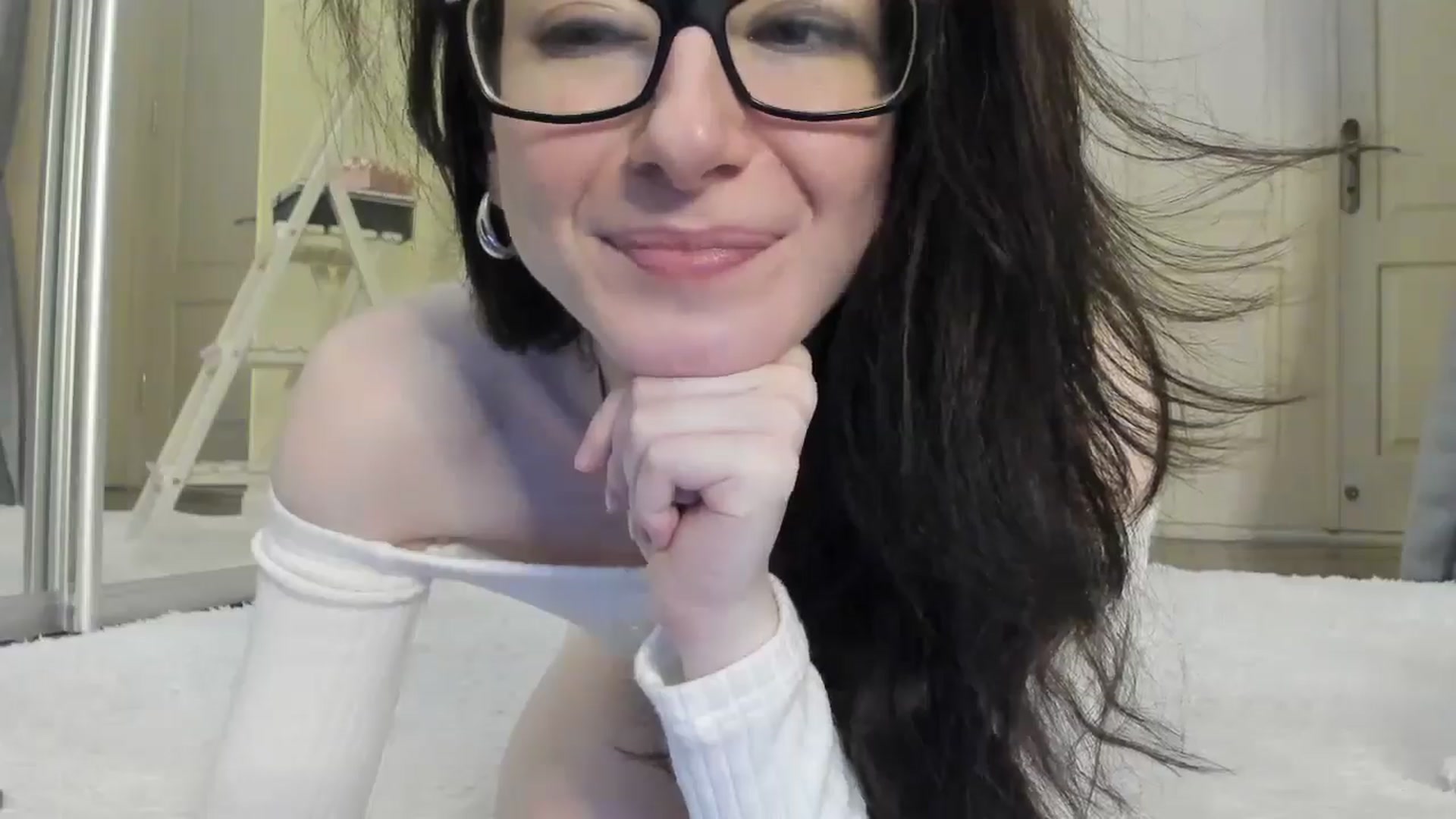Gallery image thumbnail from Baby_Jewel's myfreecams stream on, 05/01/2025, 13:16 image 9 of 20