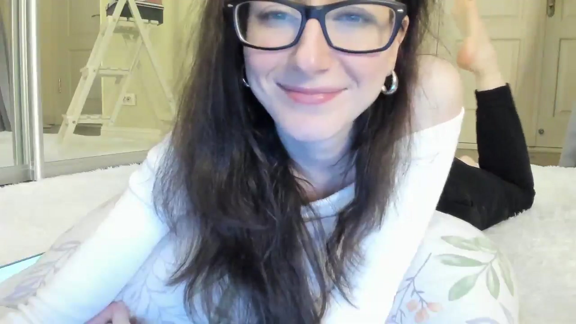 Gallery image thumbnail from Baby_Jewel's myfreecams stream on, 05/01/2025, 15:02 image 6 of 20