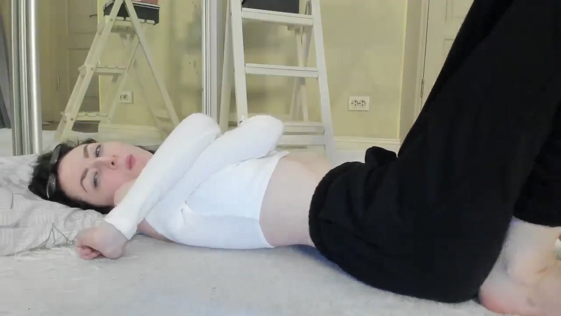 Gallery image thumbnail from Baby_Jewel's myfreecams stream on, 05/01/2025, 15:02 image 13 of 20