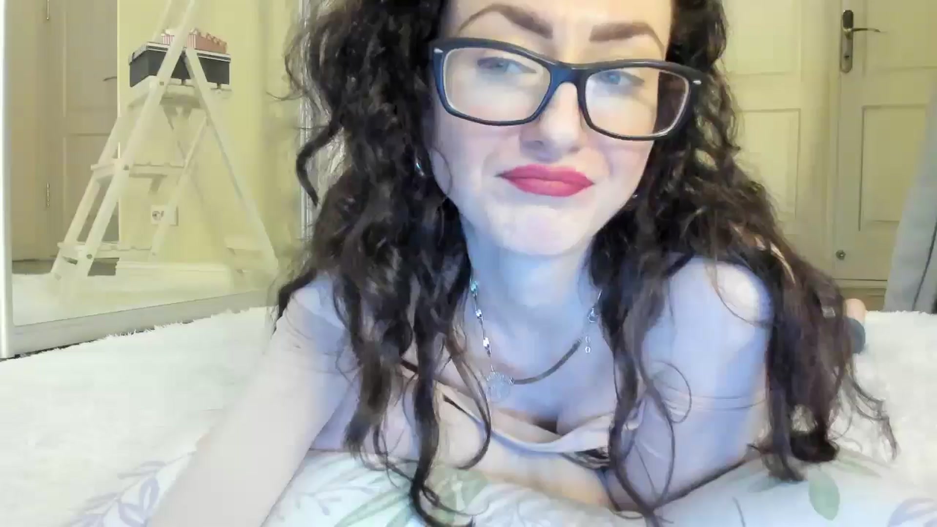 Gallery image thumbnail from Baby_Jewel's myfreecams stream on, 05/02/2025, 11:24 image 9 of 20