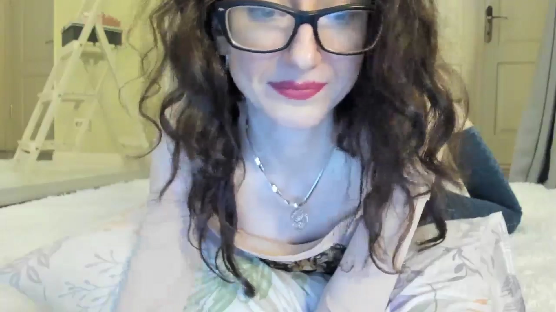 Gallery image thumbnail from Baby_Jewel's myfreecams stream on, 05/02/2025, 11:24 image 19 of 20