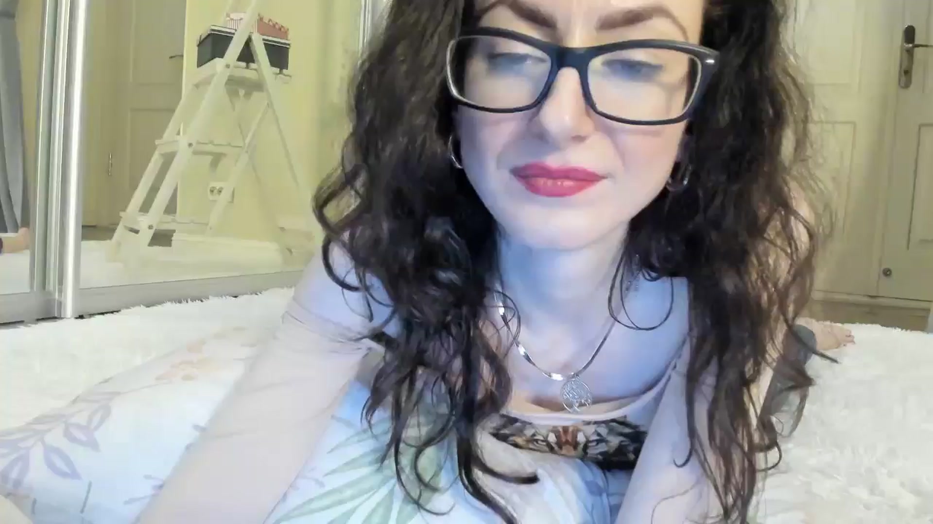 Gallery image thumbnail from Baby_Jewel's myfreecams stream on, 05/02/2025, 13:38 image 5 of 20