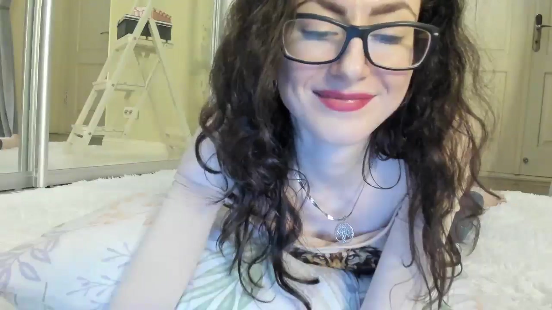 Gallery image thumbnail from Baby_Jewel's myfreecams stream on, 05/02/2025, 13:38 image 4 of 20