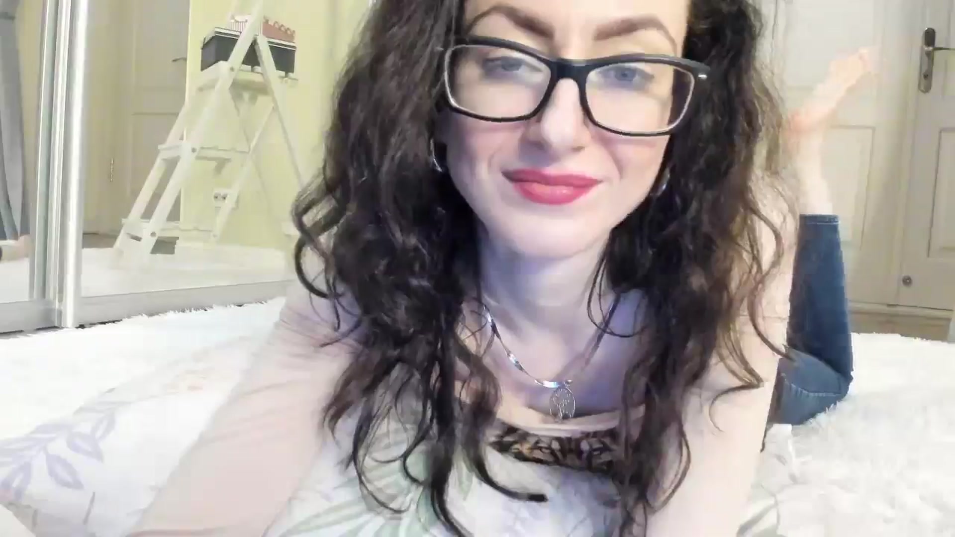 Gallery image thumbnail from Baby_Jewel's myfreecams stream on, 05/02/2025, 13:38 image 8 of 20