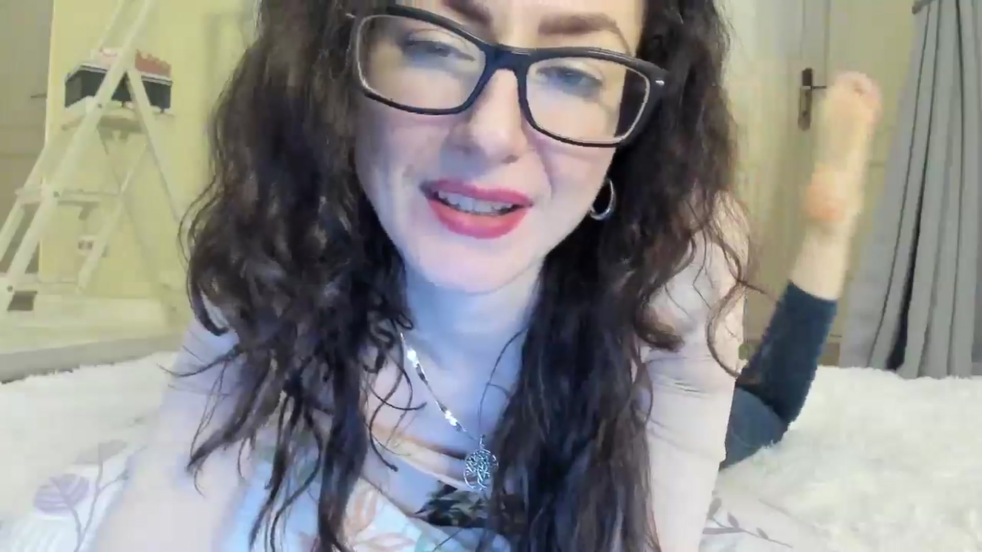 Gallery image thumbnail from Baby_Jewel's myfreecams stream on, 05/02/2025, 16:02 image 9 of 20