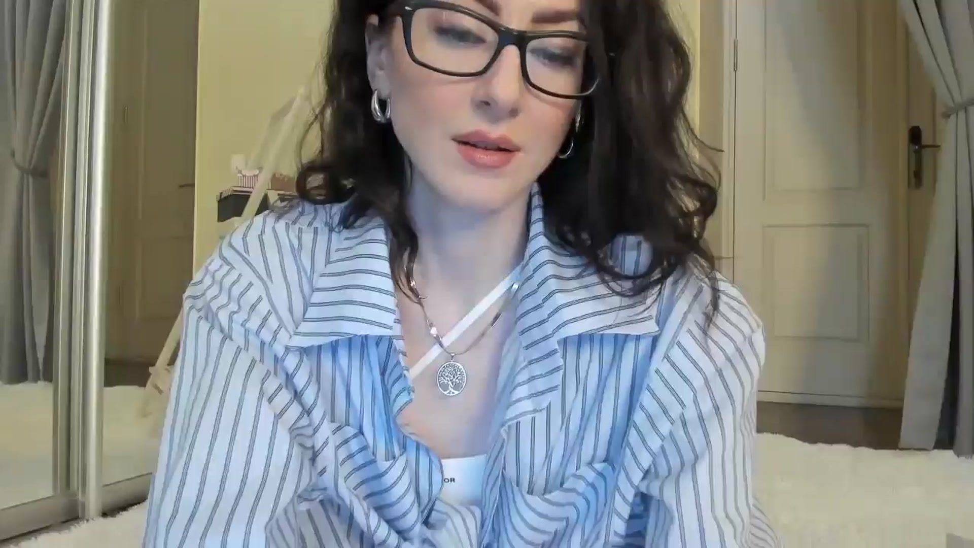 Gallery image thumbnail from Baby_Jewel's myfreecams stream on, 05/04/2025, 13:03 image 1 of 20