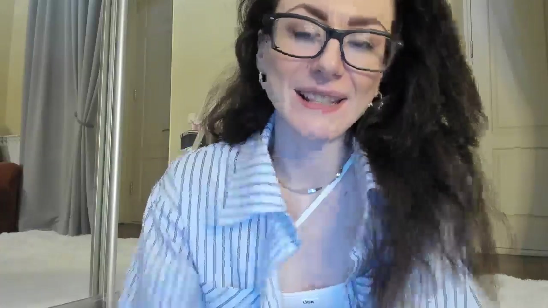 Gallery image thumbnail from Baby_Jewel's myfreecams stream on, 05/04/2025, 16:10 image 2 of 20