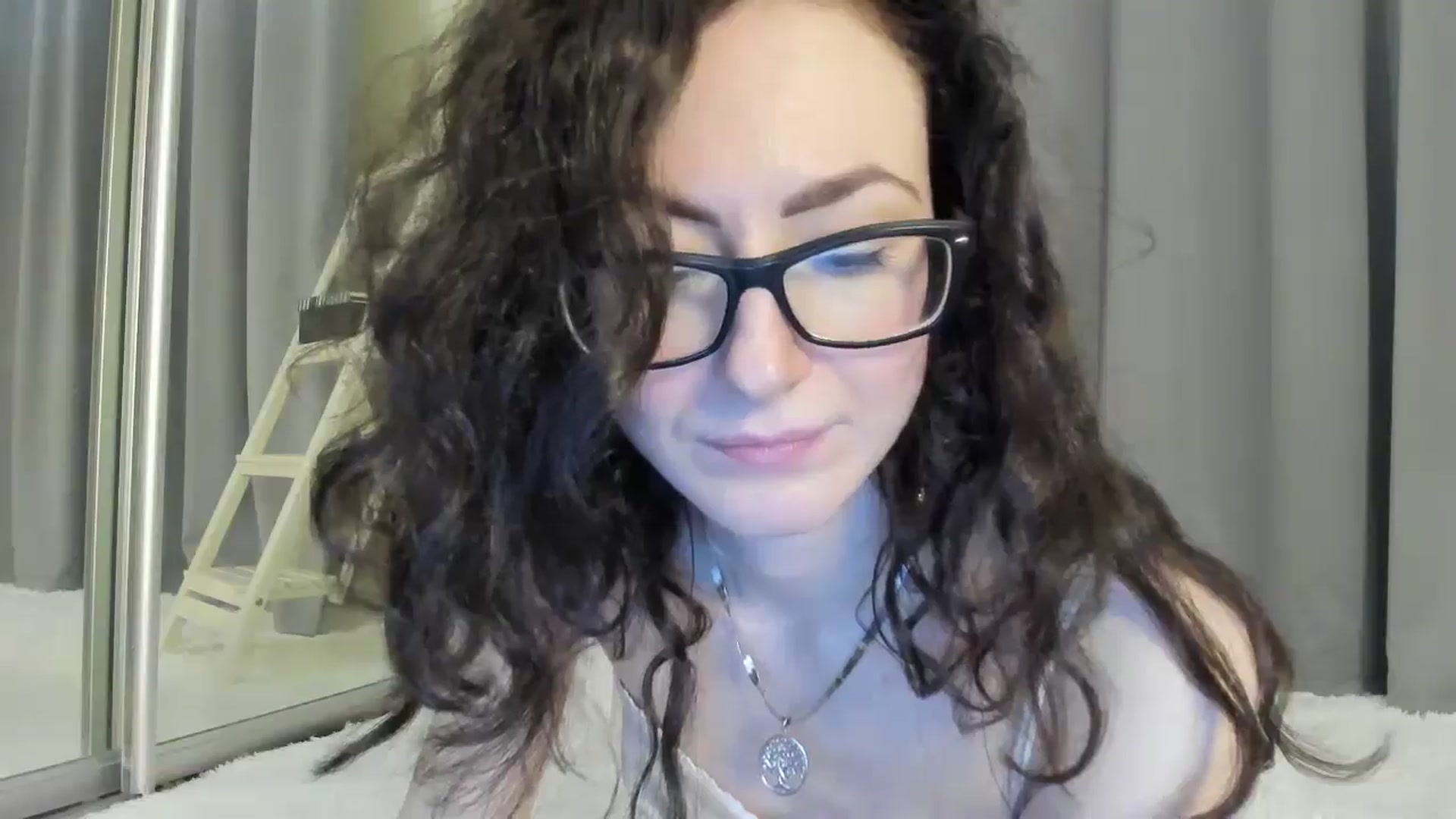 Gallery image thumbnail from Baby_Jewel's myfreecams stream on, 05/07/2025, 11:12 image 8 of 20