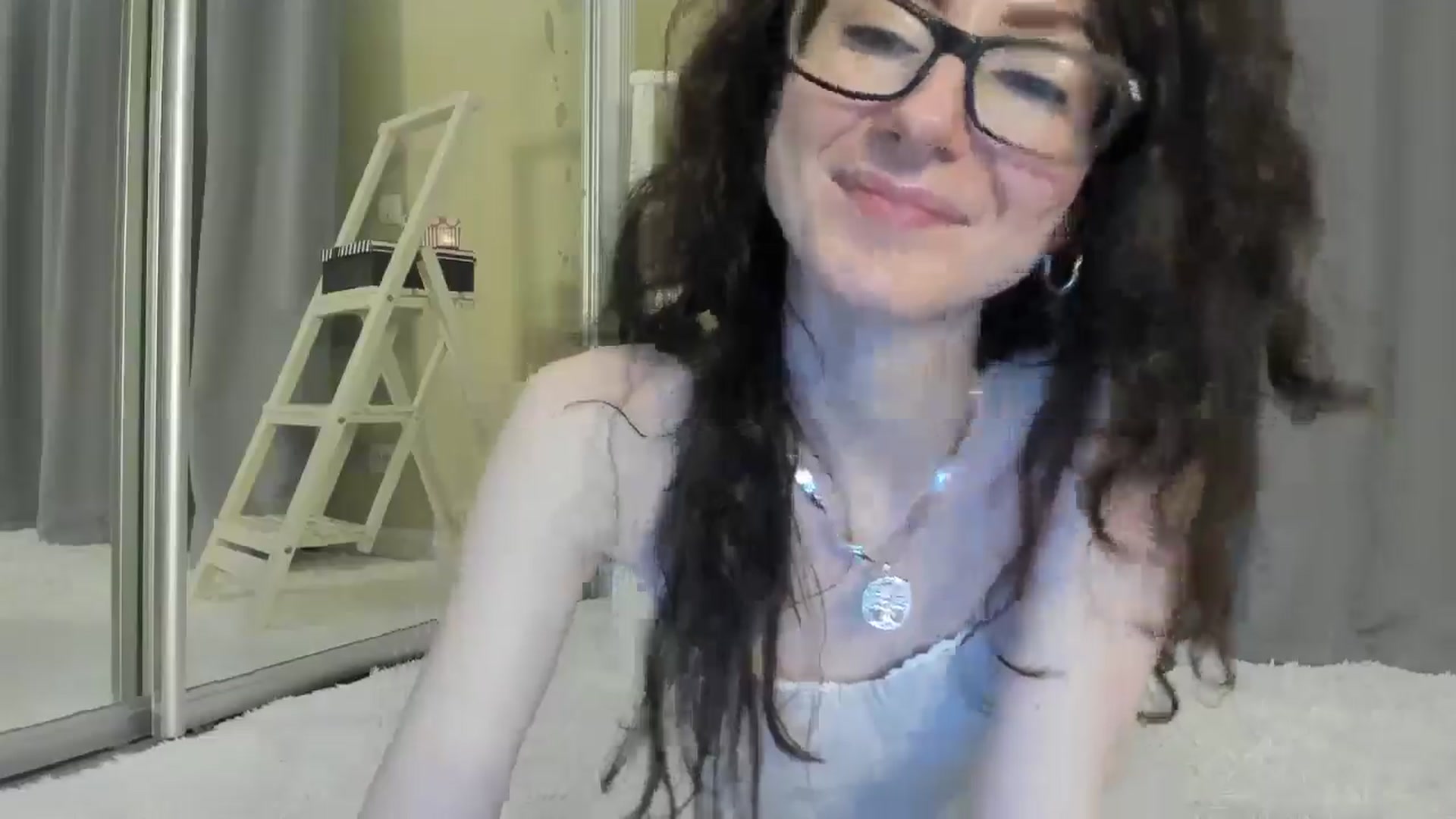 Gallery image thumbnail from Baby_Jewel's myfreecams stream on, 05/07/2025, 12:07 image 13 of 20