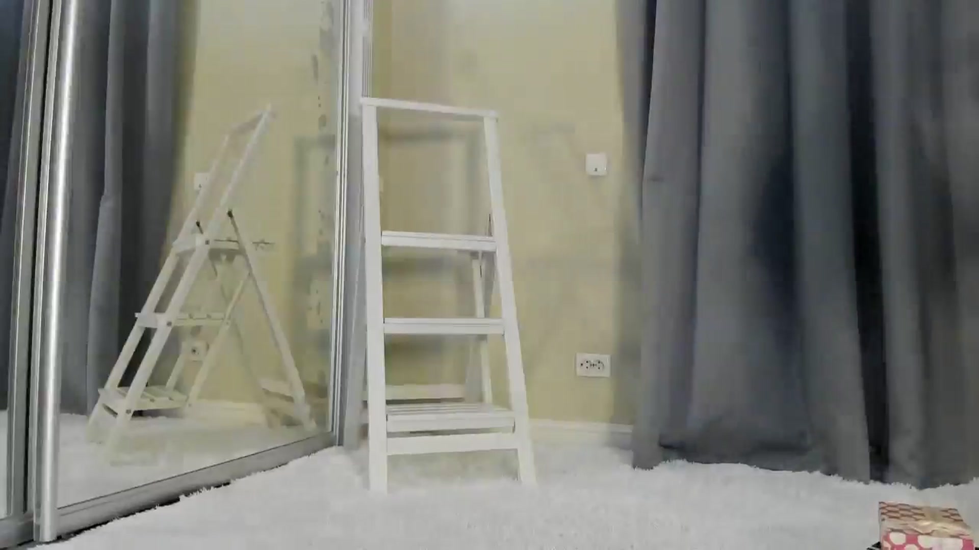 Gallery image thumbnail from Baby_Jewel's myfreecams stream on, 05/07/2025, 13:10 image 16 of 20