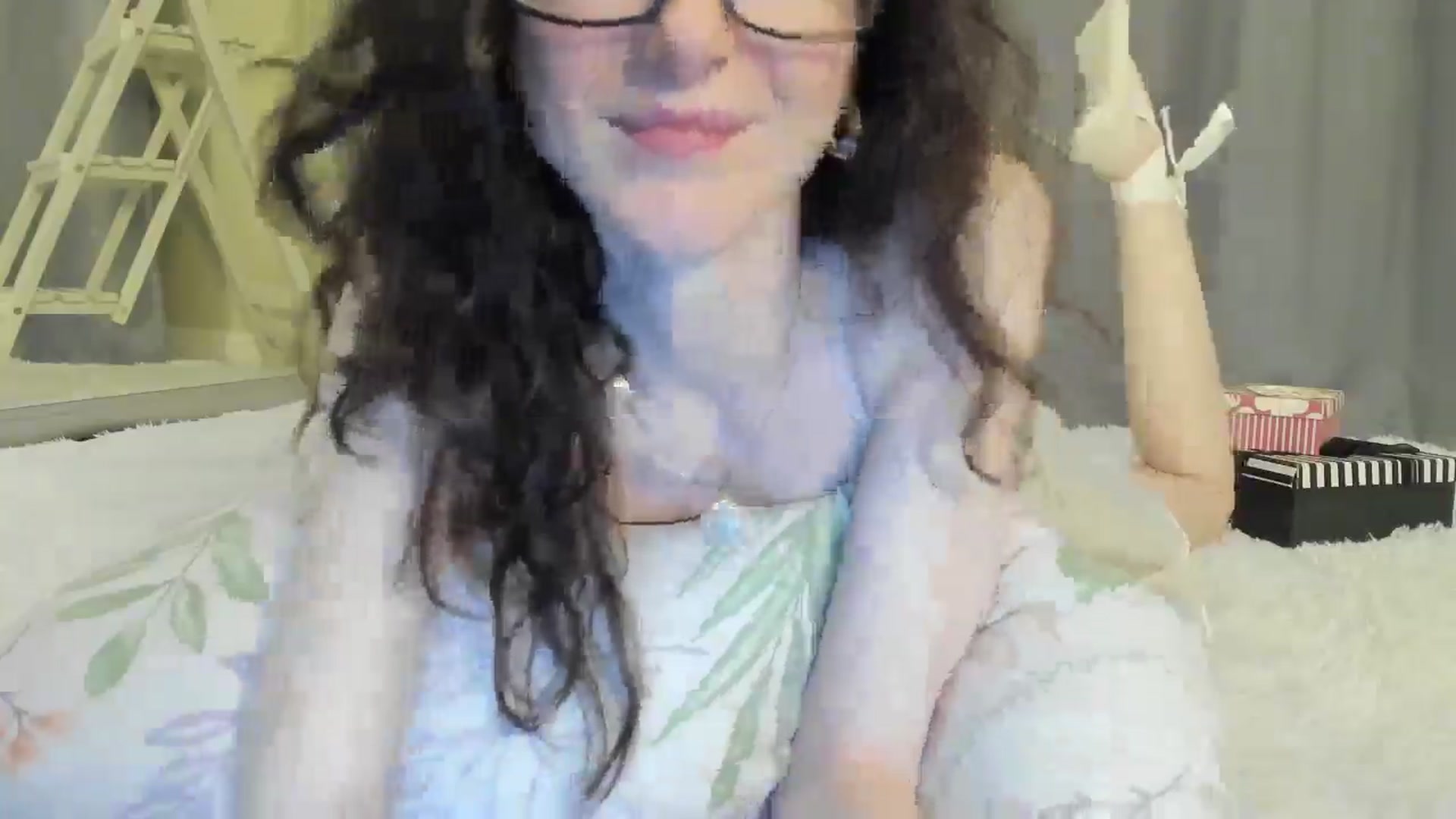 Gallery image thumbnail from Baby_Jewel's myfreecams stream on, 05/07/2025, 15:50 image 4 of 20