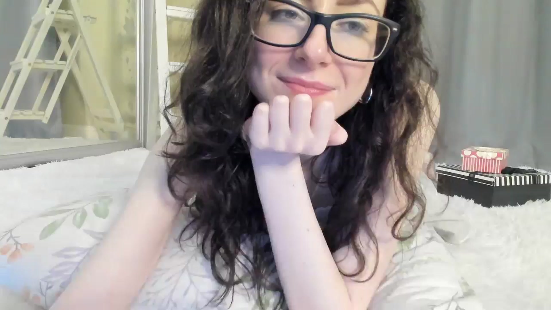 Gallery image thumbnail from Baby_Jewel's myfreecams stream on, 05/07/2025, 15:50 image 16 of 20