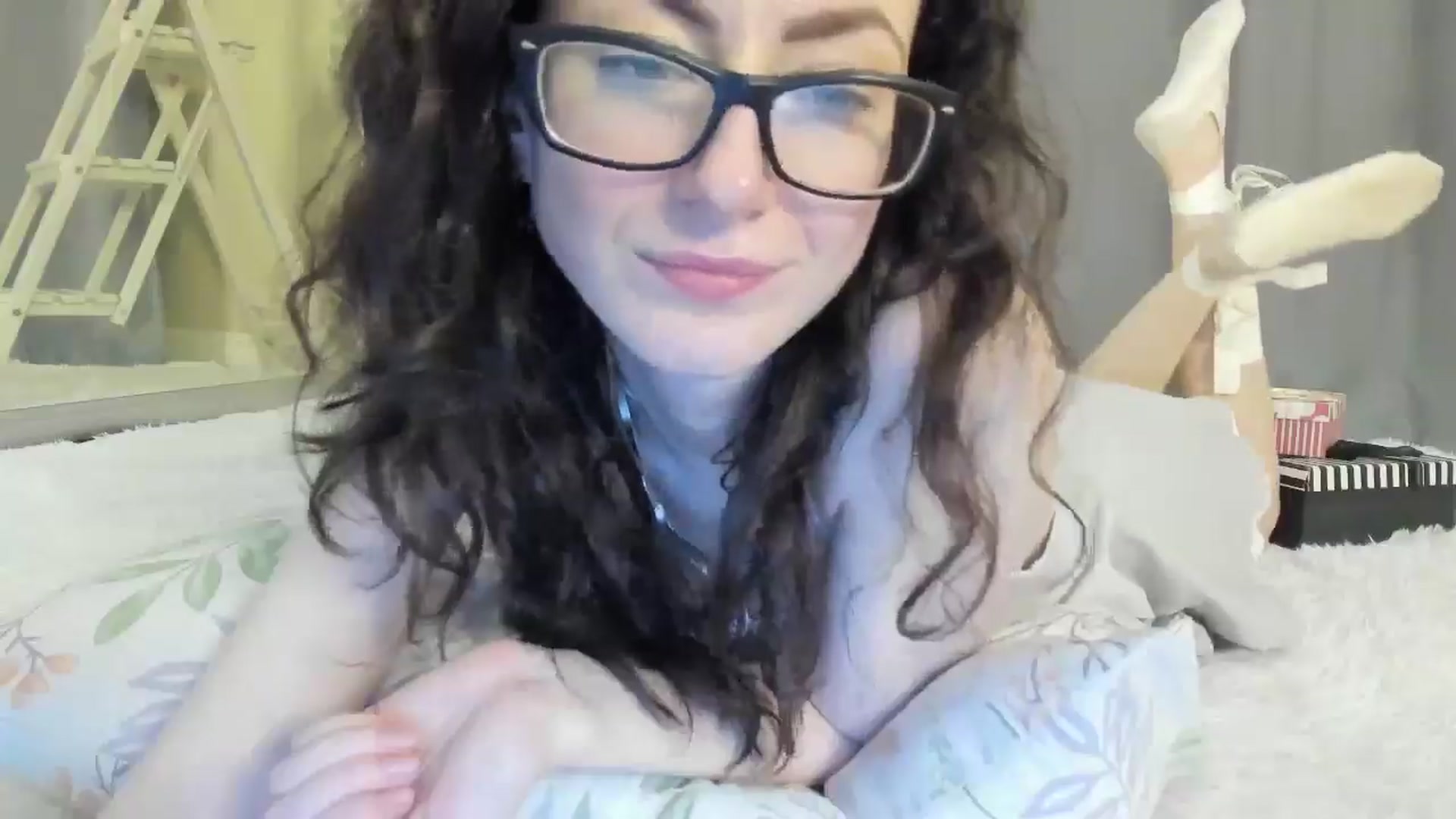Gallery image thumbnail from Baby_Jewel's myfreecams stream on, 05/07/2025, 15:50 image 13 of 20